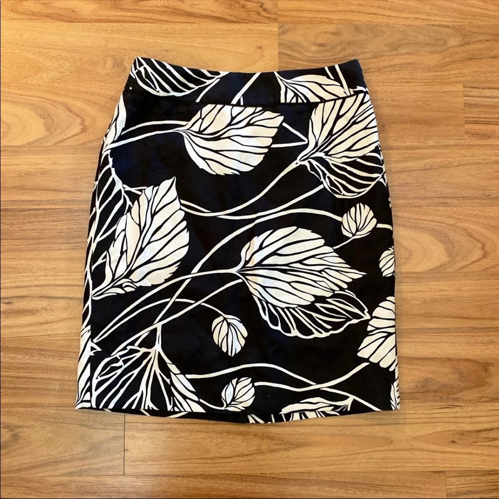 Loft Pencil Skirt